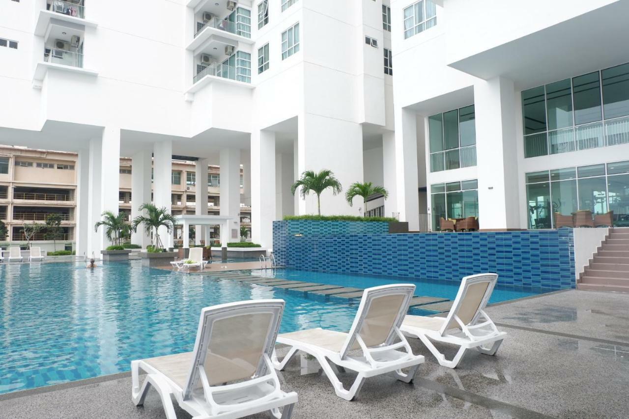 The Pinnacle Tower ยะโฮร์บาห์รู ภายนอก รูปภาพ
