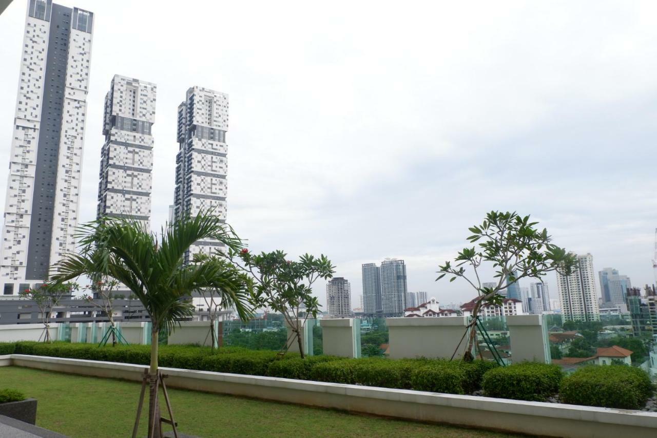 The Pinnacle Tower ยะโฮร์บาห์รู ภายนอก รูปภาพ