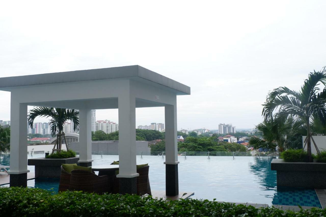 The Pinnacle Tower ยะโฮร์บาห์รู ภายนอก รูปภาพ
