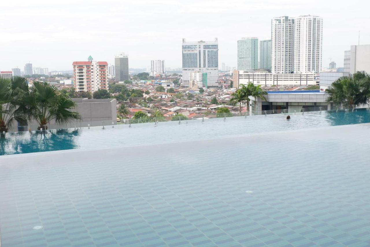 The Pinnacle Tower ยะโฮร์บาห์รู ภายนอก รูปภาพ