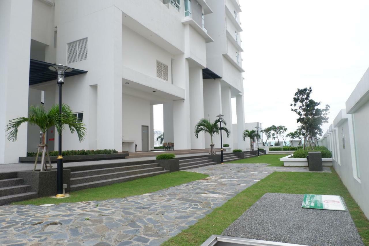 The Pinnacle Tower ยะโฮร์บาห์รู ภายนอก รูปภาพ